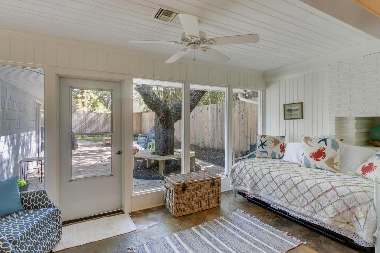 Spacious St Simons Island Vacation Rental With Pool! St. Simons Island Екстериор снимка