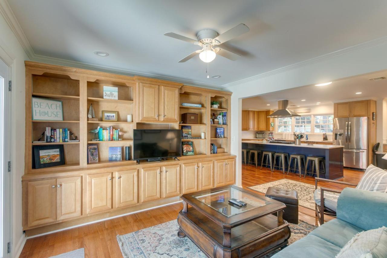 Spacious St Simons Island Vacation Rental With Pool! St. Simons Island Екстериор снимка